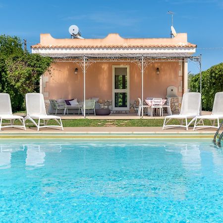 Villa Bouganville Con Piscina By Wonderful Italy Syracuse Bagian luar foto